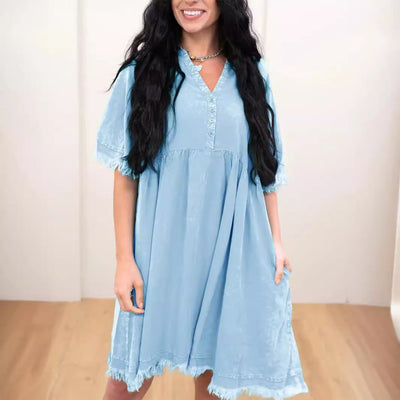Damen Sommerkleid mit eleganter Knopfleiste und fransigem Saum Fudus