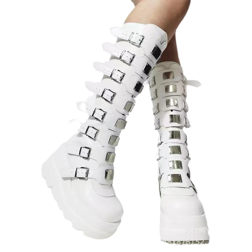 Damen hohe Schnürboots mit auffälligen Schnallen und dicker Sohle Fudus