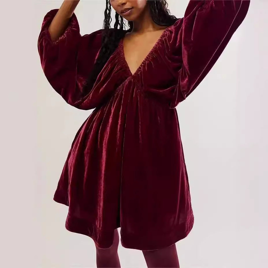 Damen kurzes Plisseekleid mit V-Ausschnitt und voluminösen Ärmeln Fudus