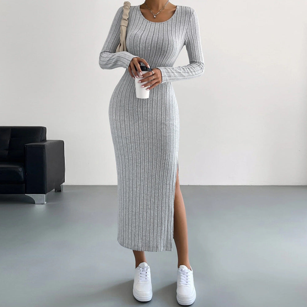 Damen Maxikleid aus feinem Rippstrick mit seitlichem Schlitz und Rundhalsausschnitt Fudus
