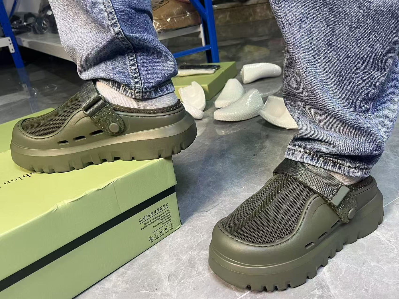 Damen Komfortable Freizeitschuhe mit elastischen Details und rutschfester Sohle Fudus