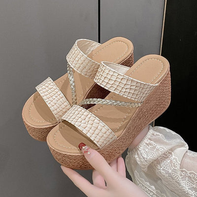 Damen Wedge-Sandalen mit geflochtenem Obermaterial und komfortablem Fußbett Fudus