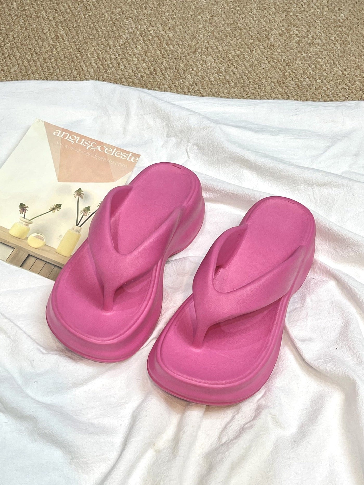 Damen Komfortable Flip-Flops mit ergonomischer Sohle und rutschfestem Design Fudus