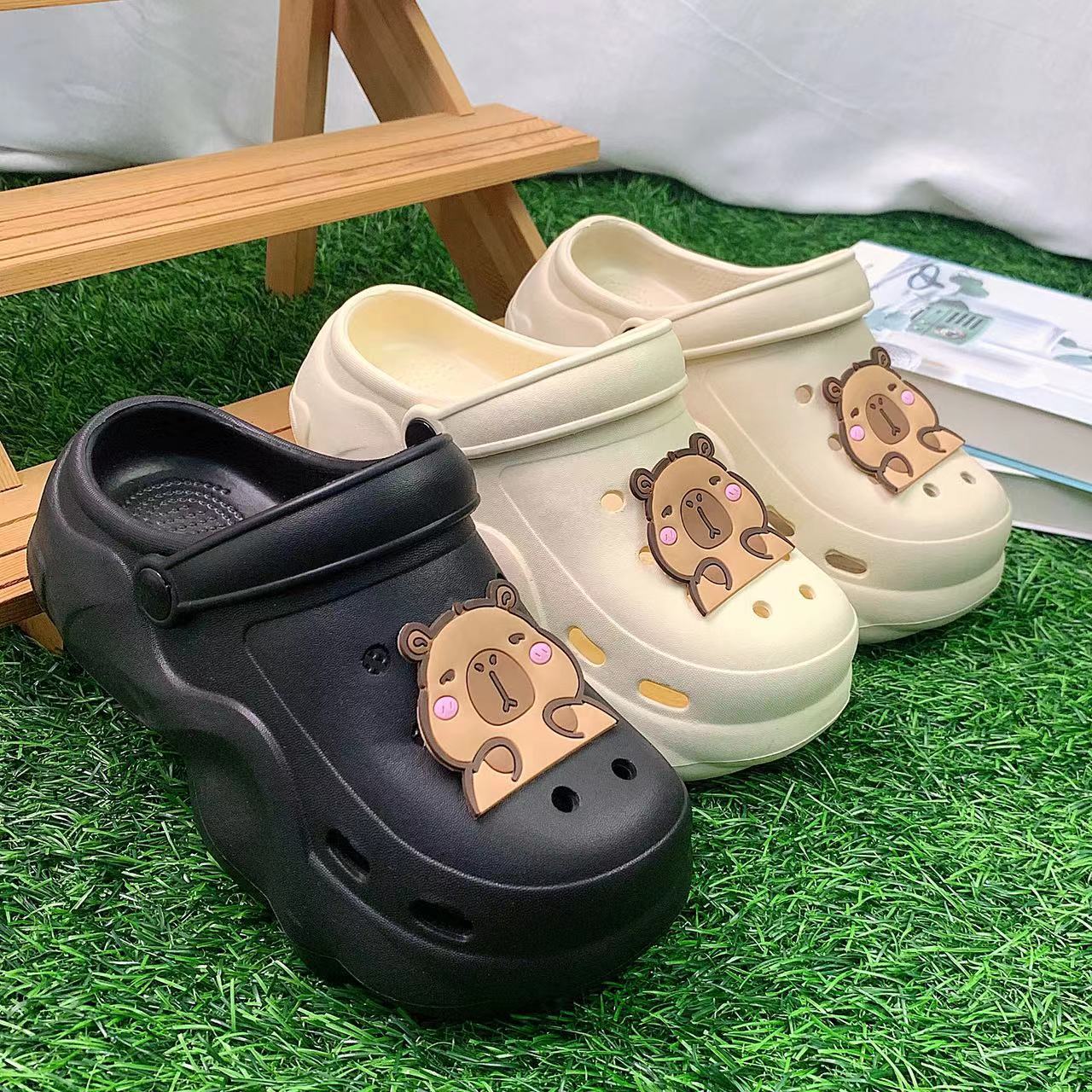 Unisex Clogs mit süßem Bären Motiv Fudus