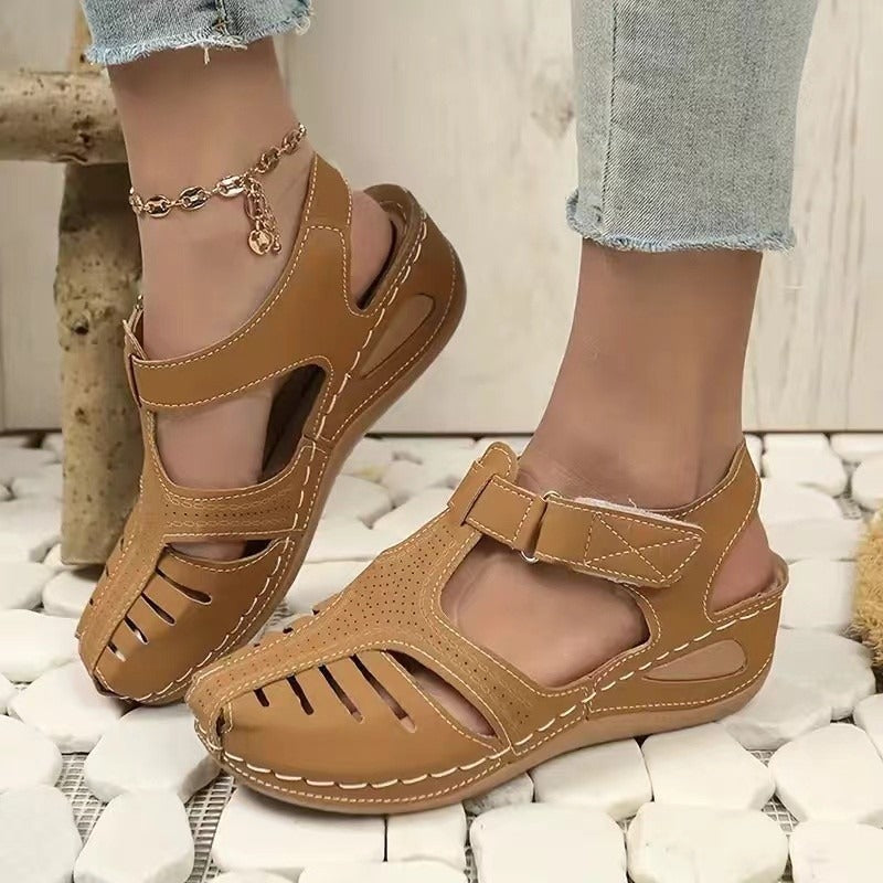 Damen bequeme Sandalen mit atmungsaktivem Obermaterial und verstellbarem Riemen Fudus