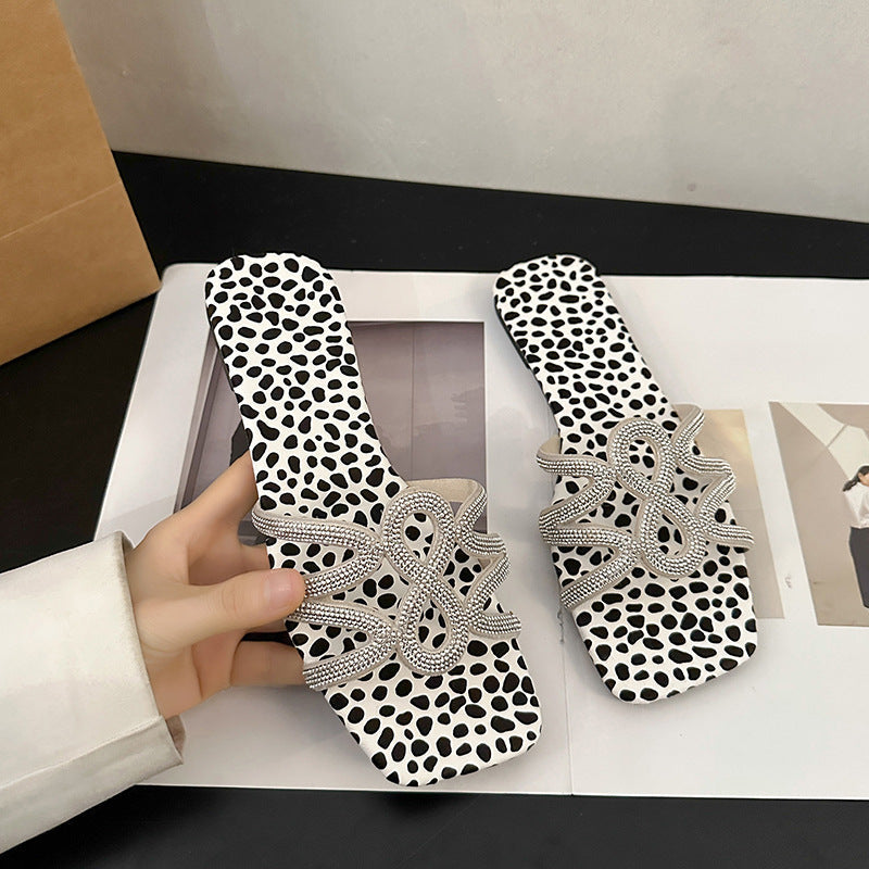 Damen elegante Sandalen mit glitzernden Schleifen und modischem Design Fudus