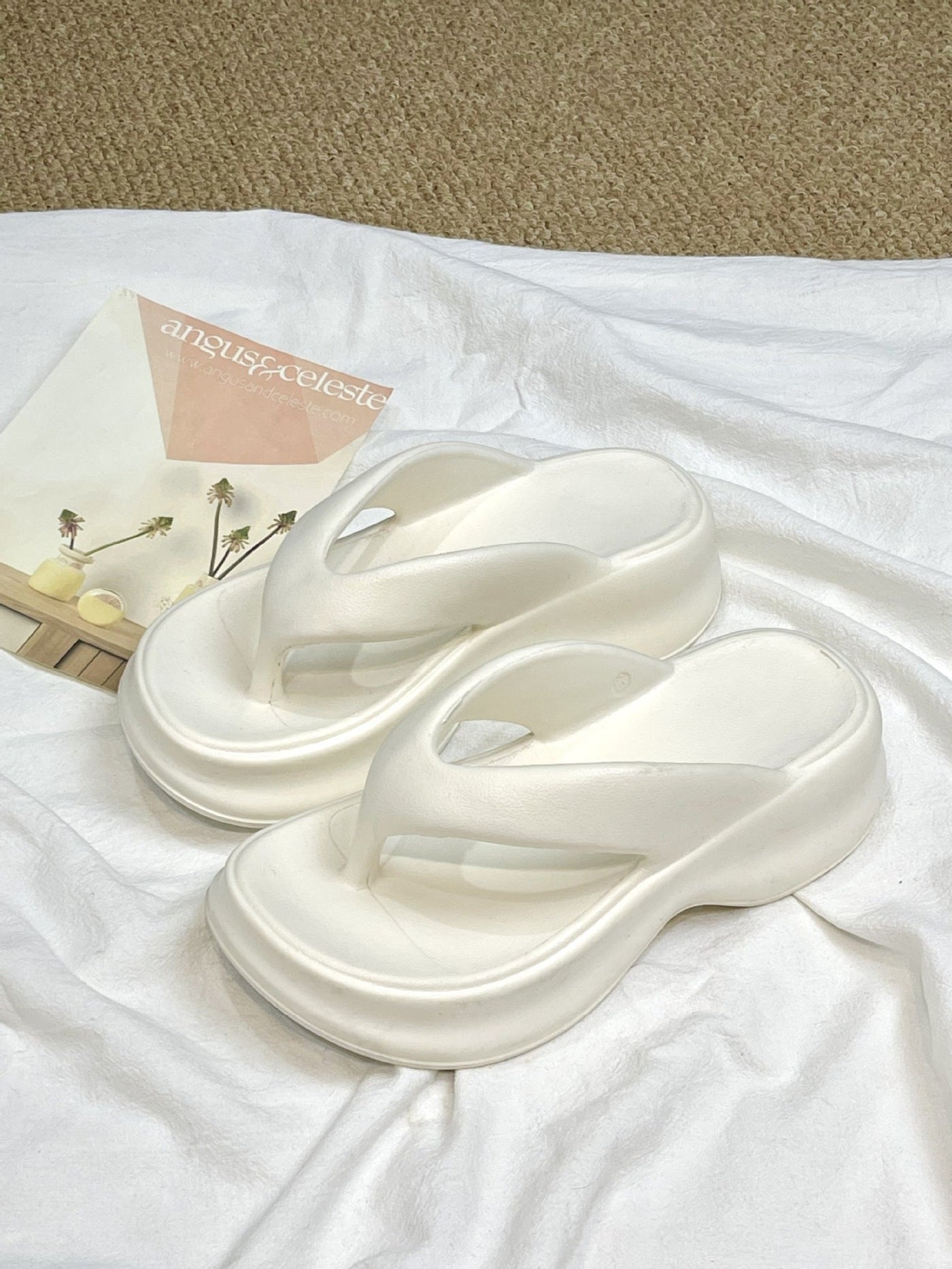 Damen Komfortable Flip-Flops mit ergonomischer Sohle und rutschfestem Design Fudus