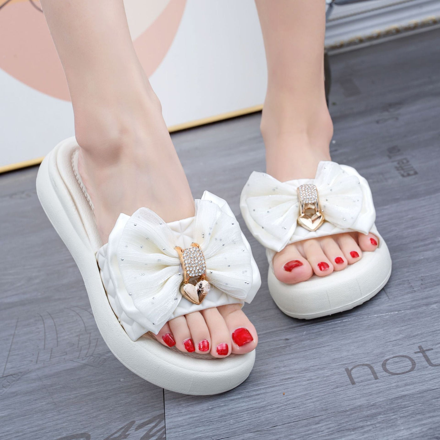 Damen Glamouröse Pantoletten mit großem Schleifendetail Fudus