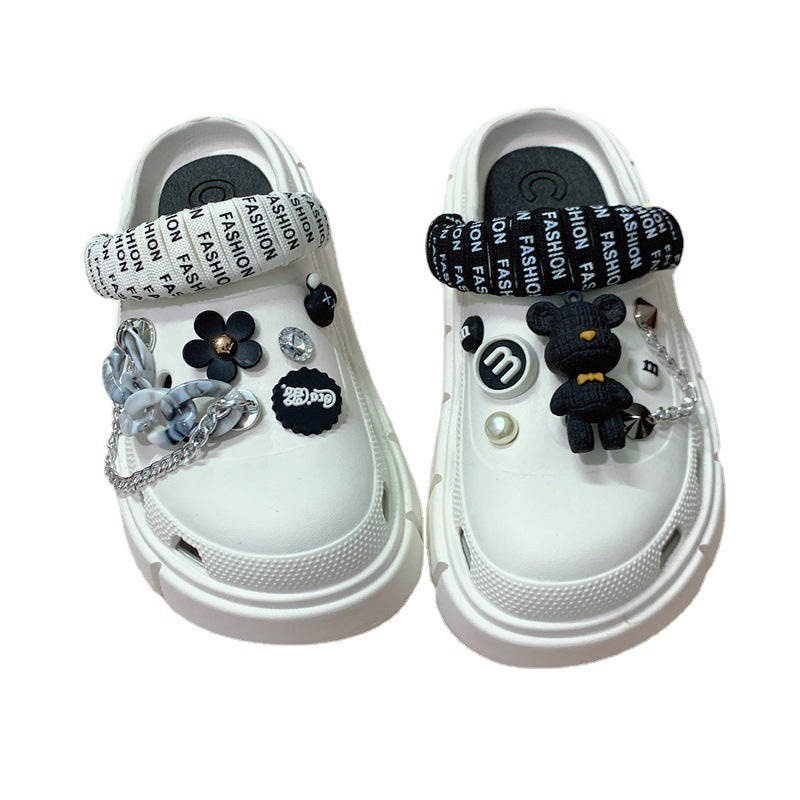 Damen Verspielte Clogs mit bunten Verzierungen und charmanten Applikationen Fudus