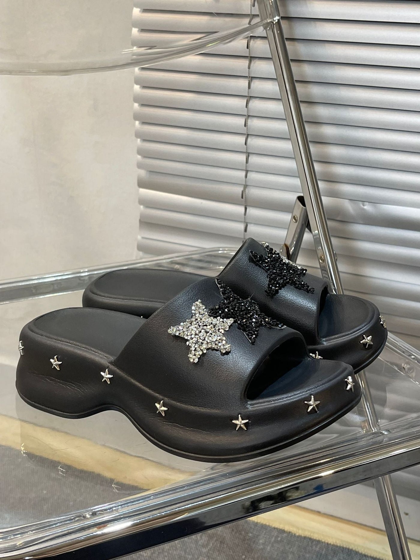 Damen Glamouröse Slides mit funkelnden Sternenapplikationen Fudus