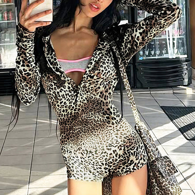 Damen Jumpsuit mit animalischem Muster und tiefem V-Ausschnitt Fudus