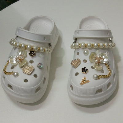 Damen Modische Clogs mit luxuriösen Schmuckapplikationen Fudus