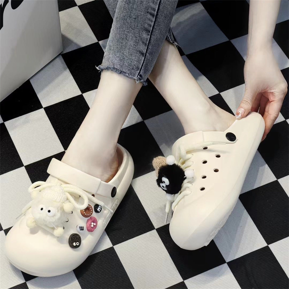 Damen Verspielte Clogs mit tierischen Applikationen Fudus