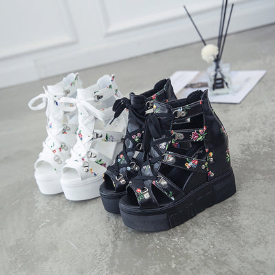 Damen Plateau-Sandalen mit floralen Akzenten und modischem Schnürdesign Fudus