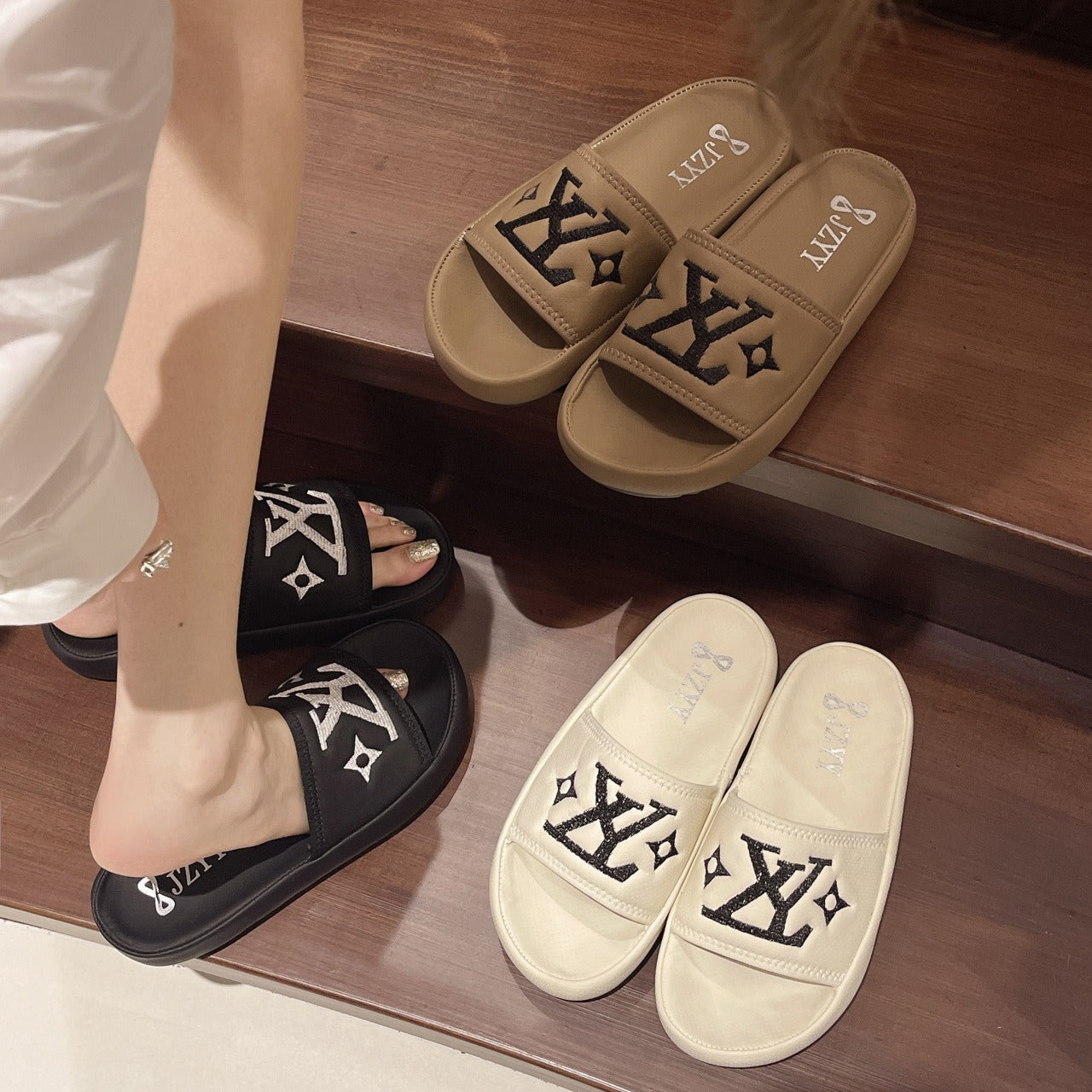 Damen modische Komfort-Pantoletten im stylischen Design Fudus