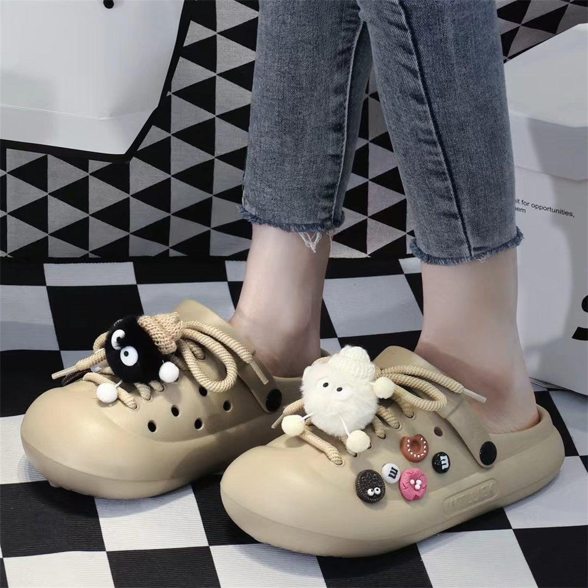 Damen Verspielte Clogs mit tierischen Applikationen Fudus