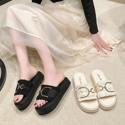 Damen Design-Pantoletten mit dekorative Riemen und rutschfester Sohle Fudus