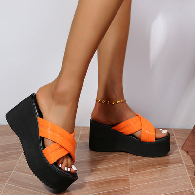 Damen Plattform-Pantoletten mit verstellbarem Riemen Fudus