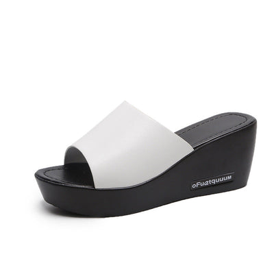 Damen Wedge-Pantoletten mit bequemem Innenfutter und trendseitigem Schnitt Fudus