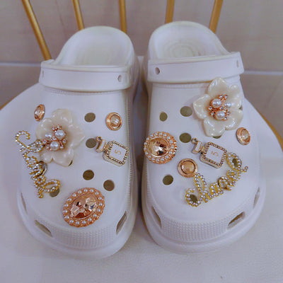 Damen Elegante und verzierte Clogs mit funkelnden Applikationen Fudus