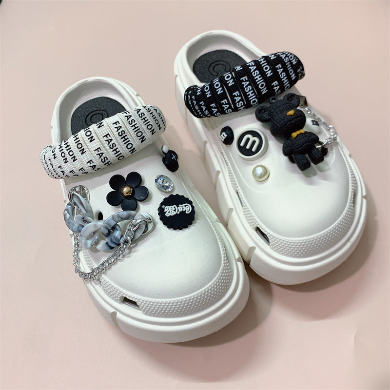 Damen Verspielte Clogs mit bunten Verzierungen und charmanten Applikationen Fudus