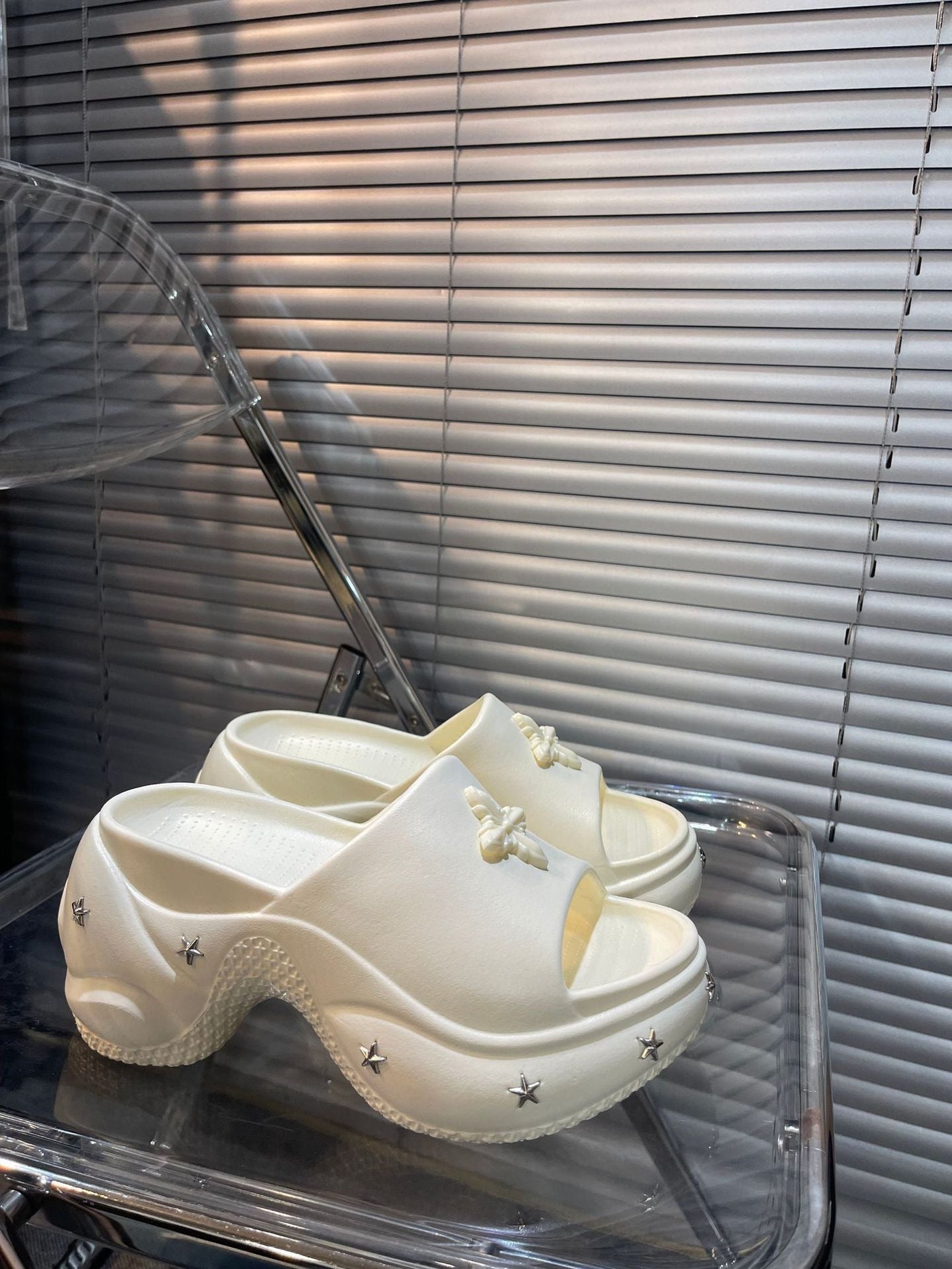 Damen Modische Clogs mit Verzierung Fudus