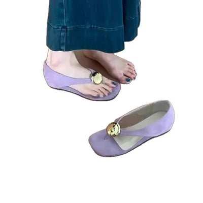 Damen Elegante Zehentrenner mit glänzendem Design und komfortablem Fußbett Fudus