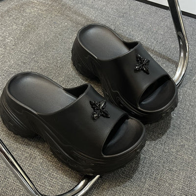 Damen Plattform-Pantoletten mit dekorativem Schmuck Fudus