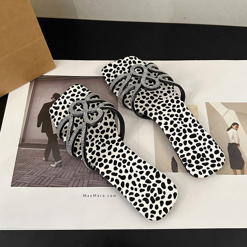 Damen elegante Sandalen mit glitzernden Schleifen und modischem Design Fudus