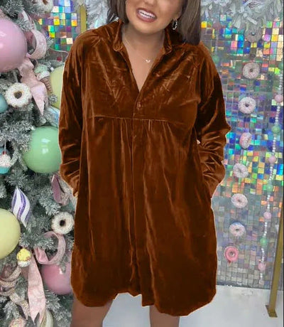 Damen Luxuriöses Velourshemdkleid mit Knopf und verspieltem Schnitt Fudus