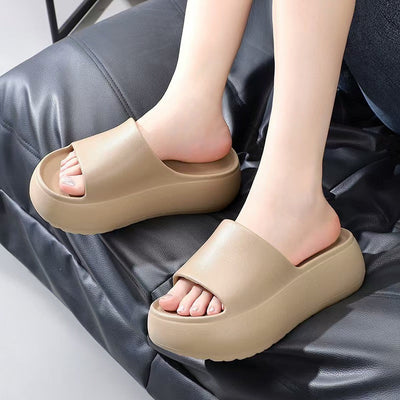 Damen Komfortable Plateau-Pantoletten mit weichem Fußbett Fudus