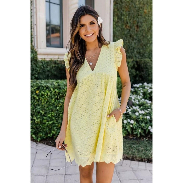 Damen Kurzkleid im luftigen Boho-Stil mit V-Ausschnitt und Rüschendetails Fudus