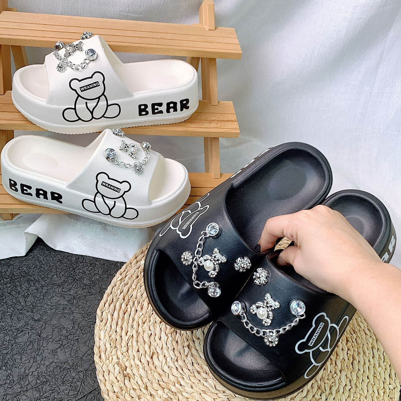 Damen Elegant verzierte Slipper-Sandalen mit eleganten Applikationen Fudus