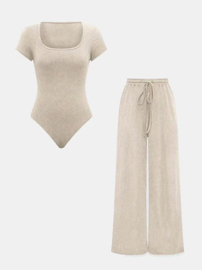 Damen Kochloungeanzug mit elastischen Hosen und kurzem Oberteil Fudus