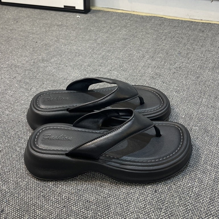 Damen Elegante Zehentrenner mit komfortablem Fußbett und modischem Metall-Design Fudus