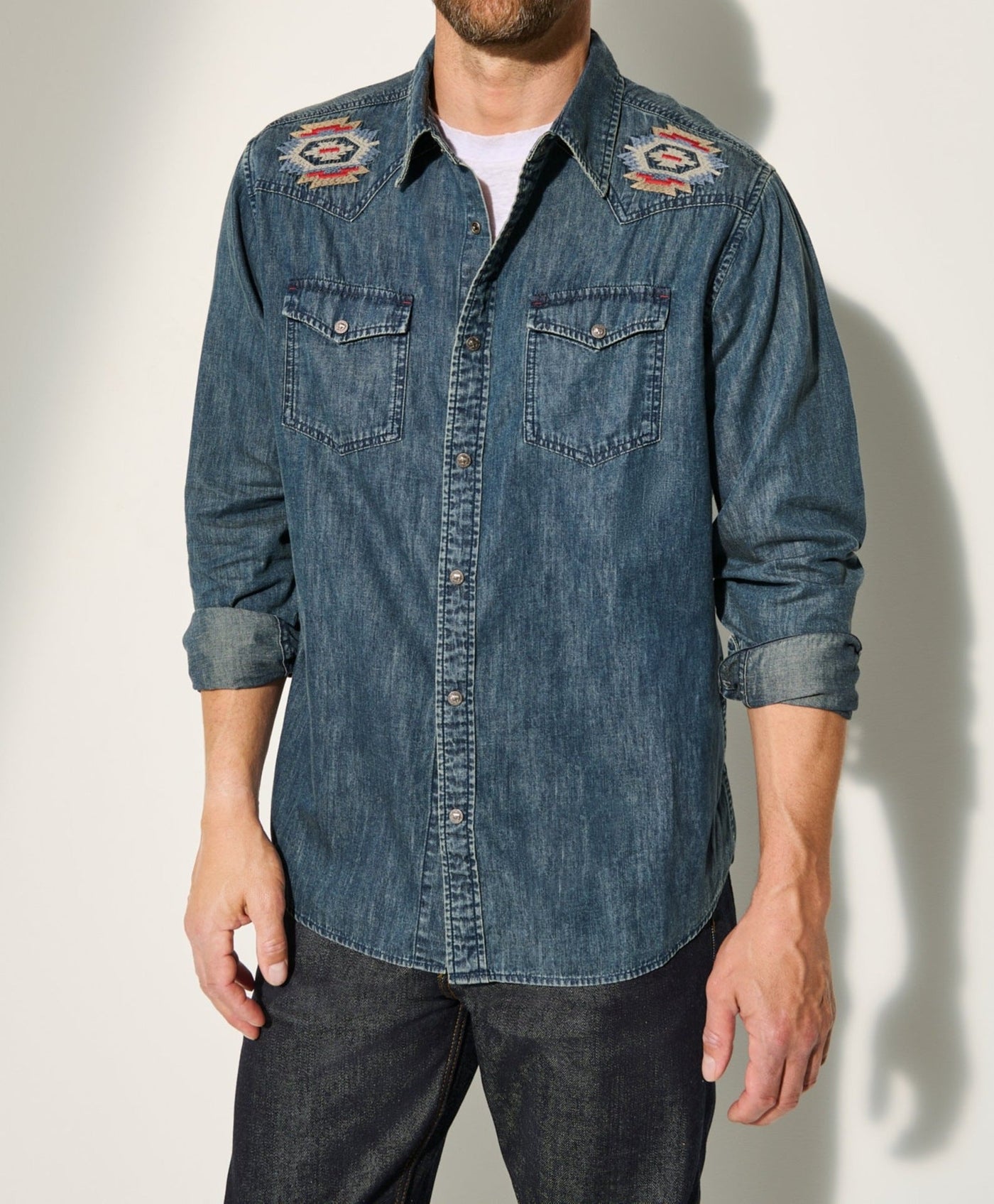 Herren Denim-Hemd mit gestickten Details Aliams