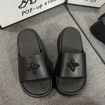 Damen Komfortable und stylische Pantoletten mit eleganter Floral-Applikation Fudus