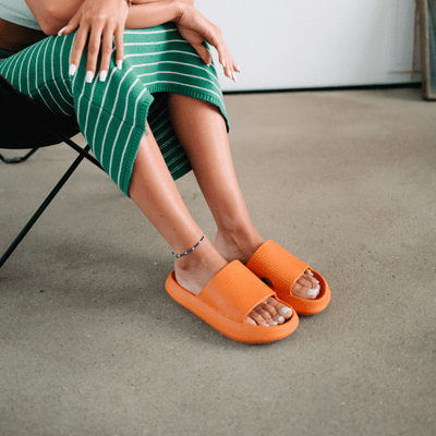 Slide-Sandale mit Strukturband | Extra-Sohle | Bequem & Modern