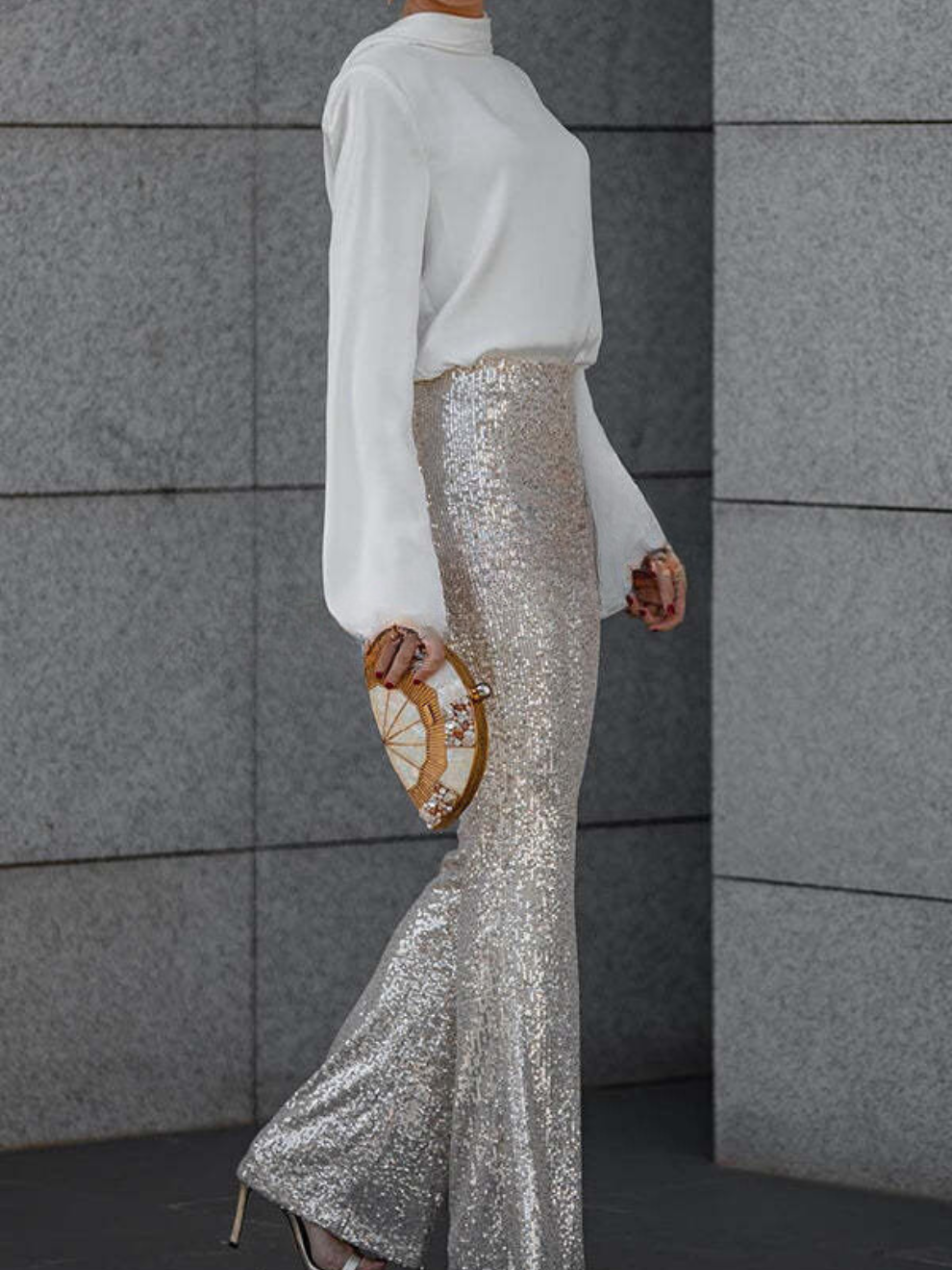 Nariko | Glockenbodenhose mit pailetten