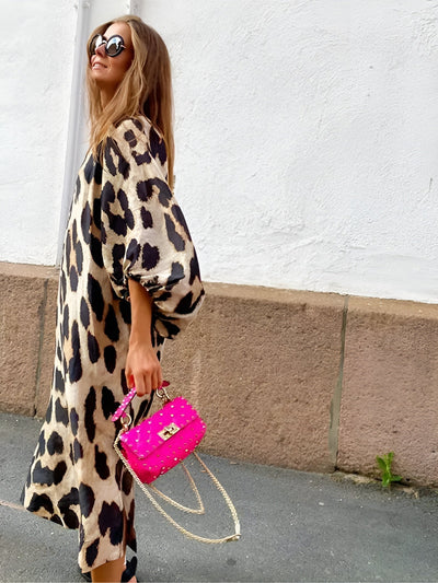 Silvie | Mutiger und eleganter Leo-Kleid