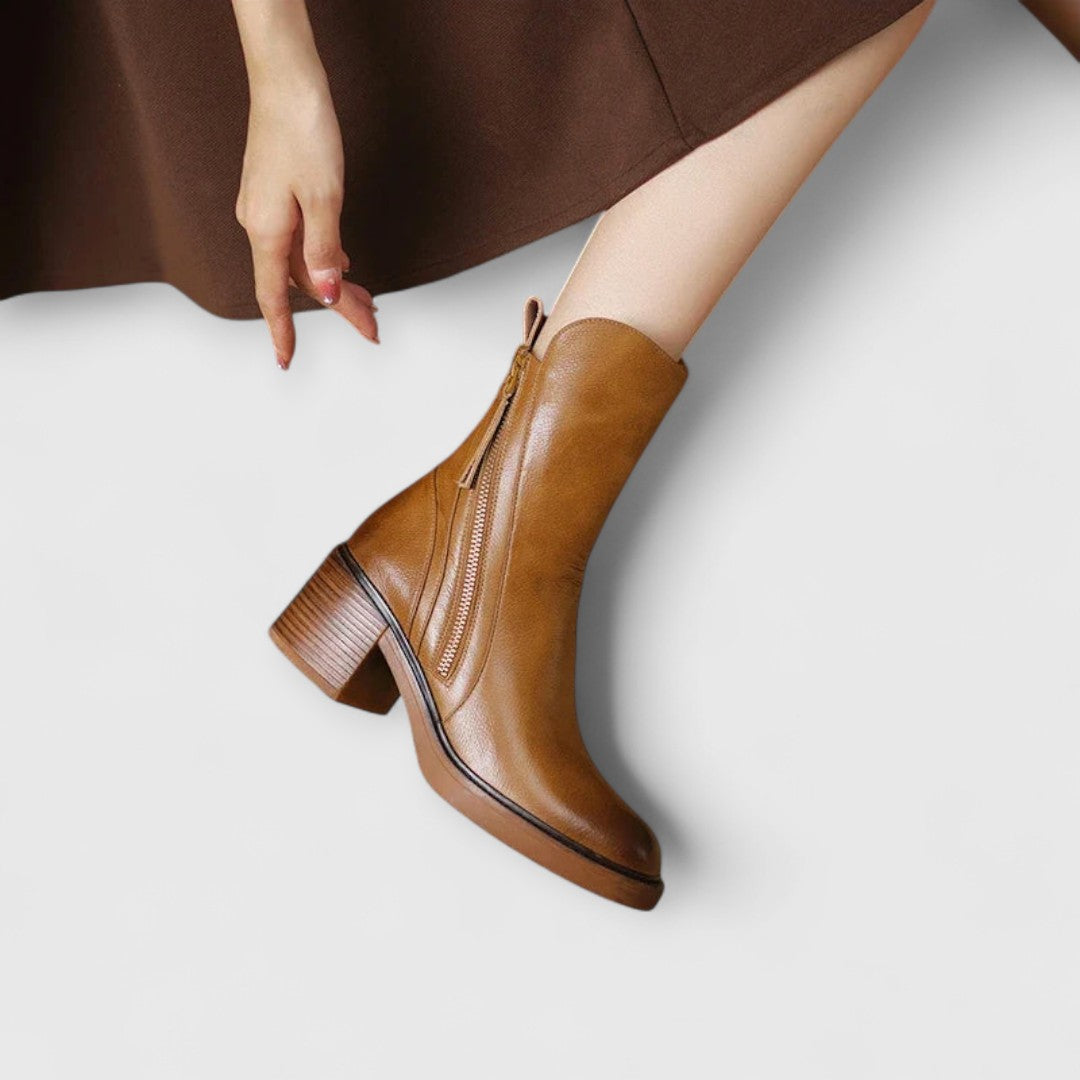 SERENE | Elegante Blockstiefeletten