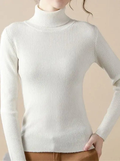 Gerippter Rollkragenpullover | Figurbetonter Schnitt | Zeitlose Eleganz