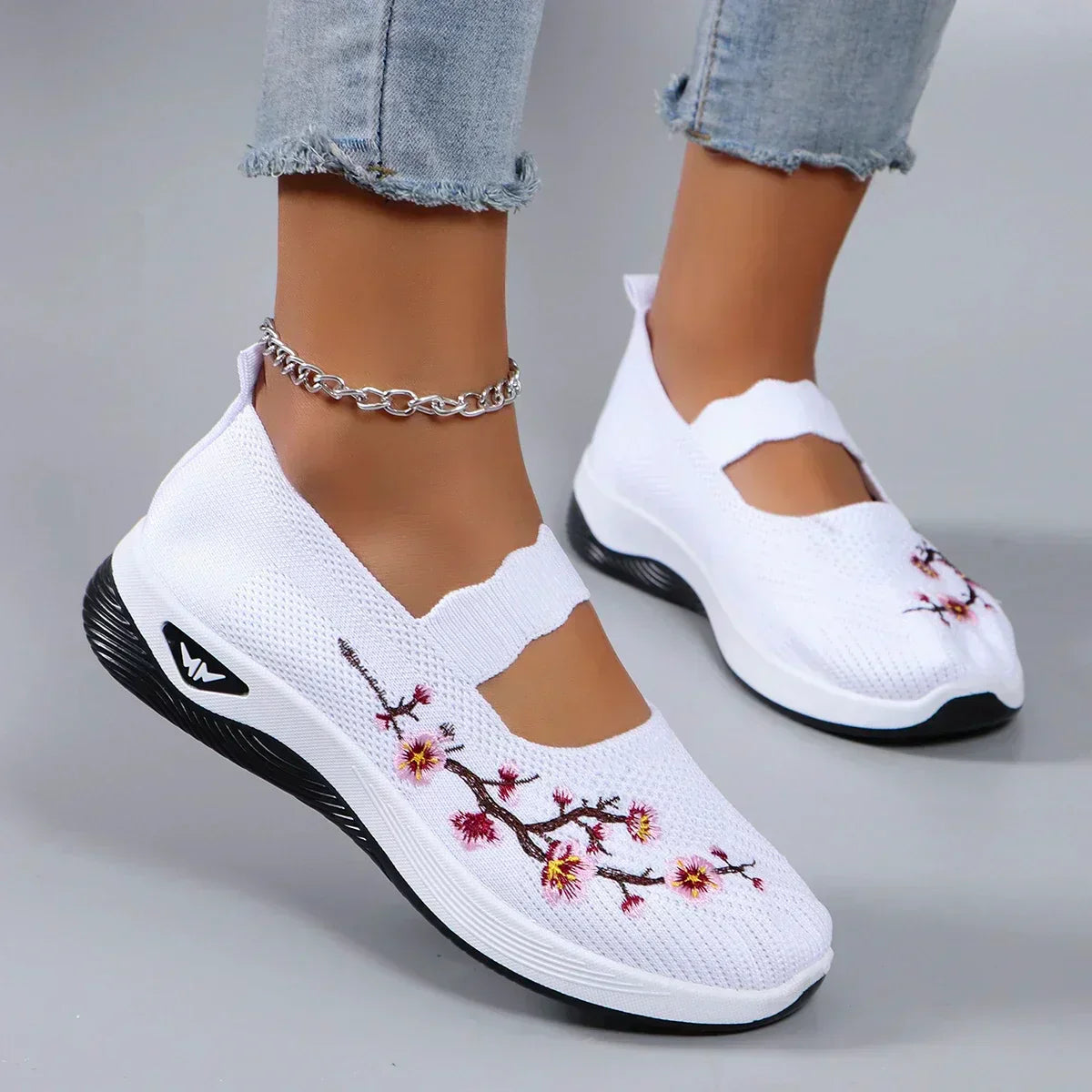 Sofi™ | Sommersandalen mit Stickerei