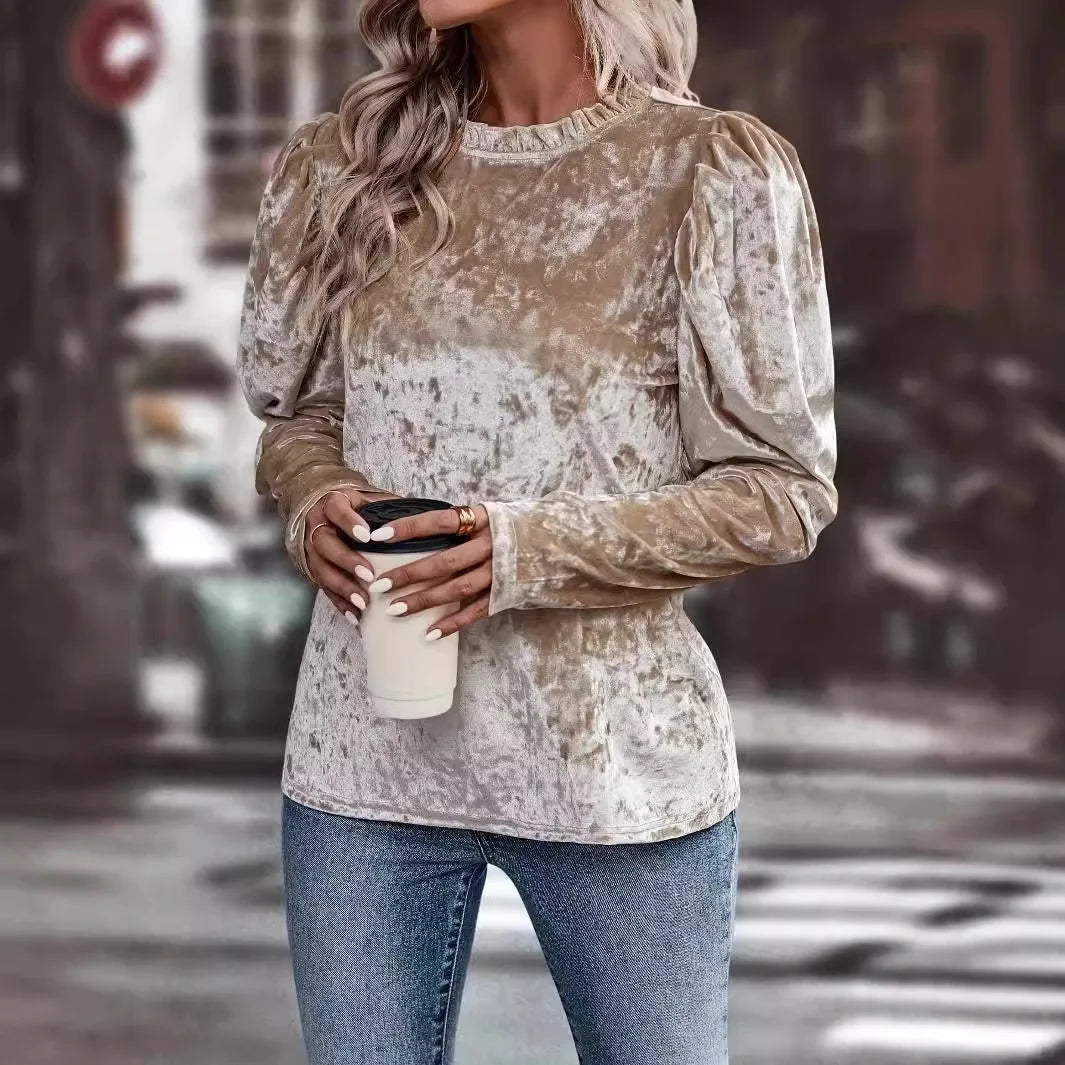 Langarm-Samtshirt | Zarter Glanz | Romantischer Stehkragen