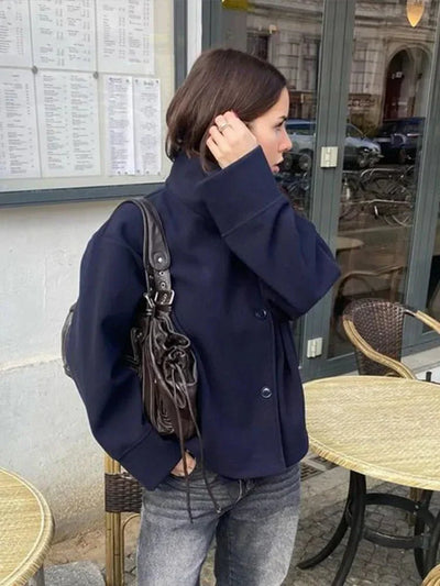 Olga | Kurze Damenjacke mit Stehkragen