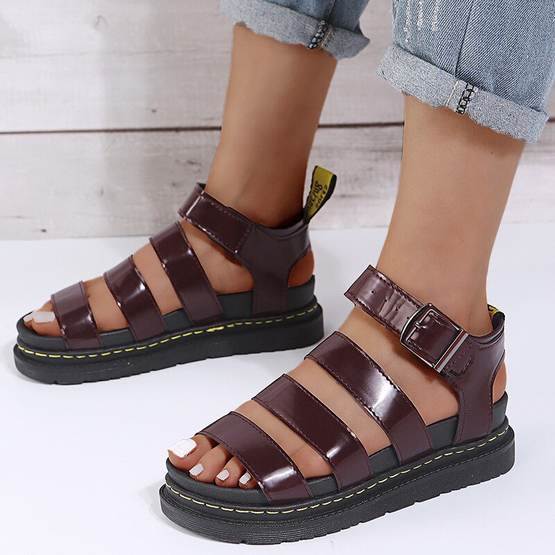Loren - Bequeme Stilvolle Ledersandalen