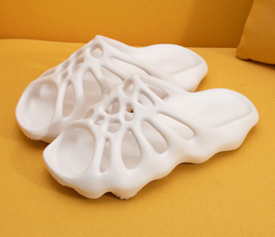 Katrina - Modische Plateau Pantoletten mit Cut-Outs und hohem Tragekomfort