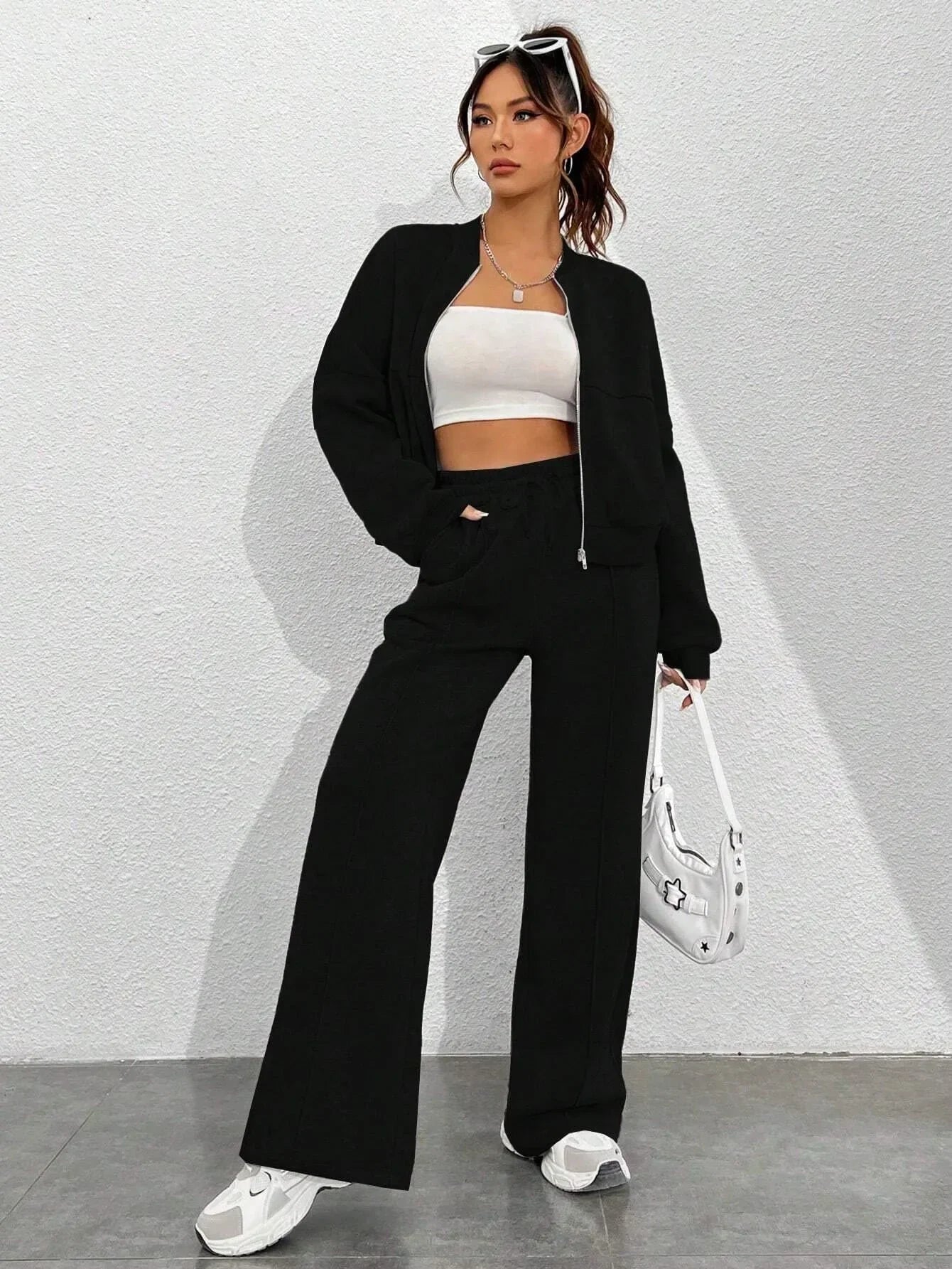 Zweiteiliges Lounge-Set | Bequemer Schnitt | Sportlich-lässiger Look