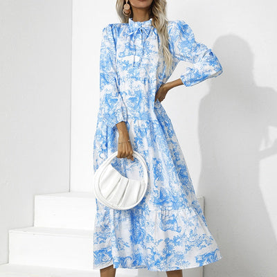 Addison - Elegantes, langärmliges Kleid mit Blumenmuster und lockerer Passform