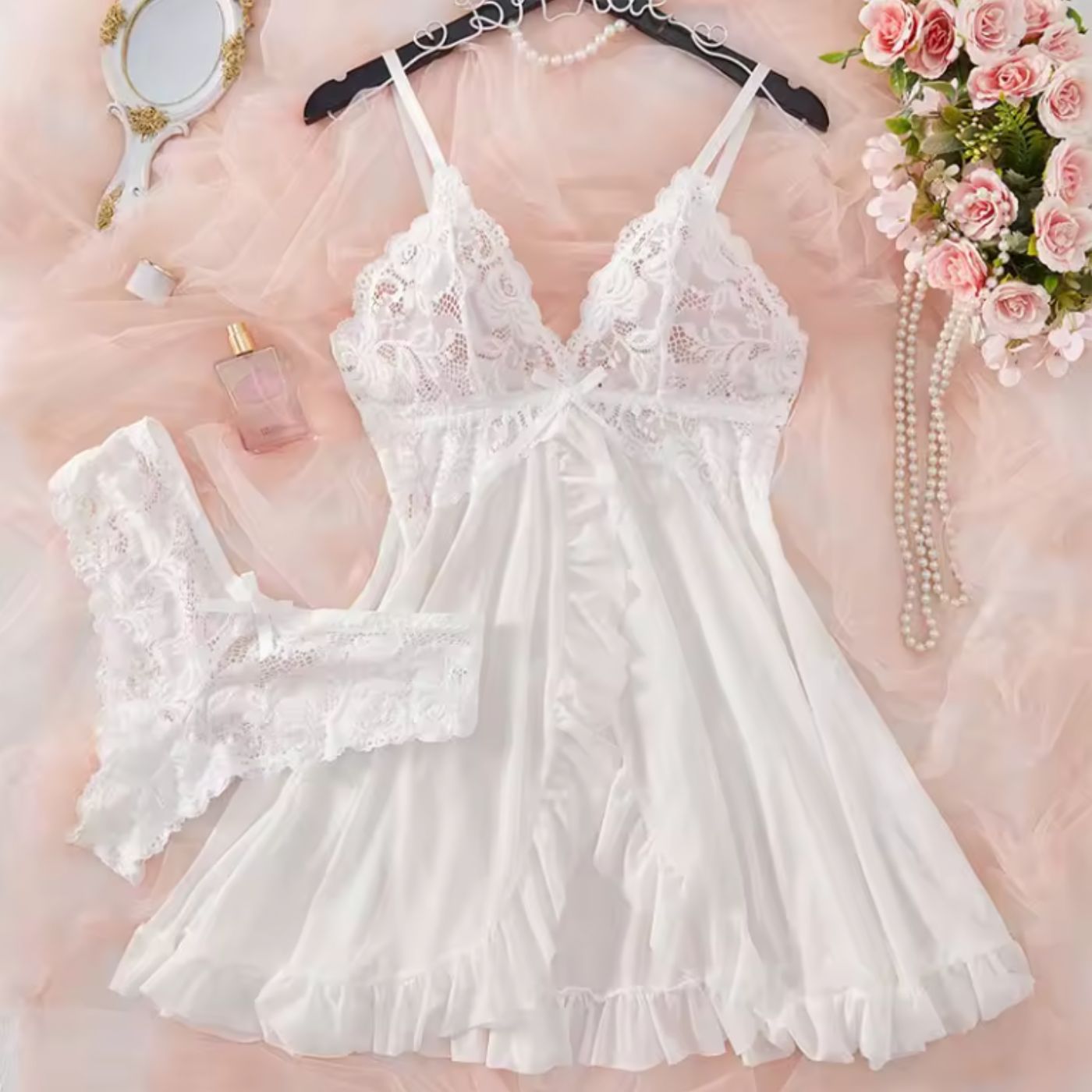 Spitzen-Babydoll | Transparente Eleganz | Verspielter Volantsaum